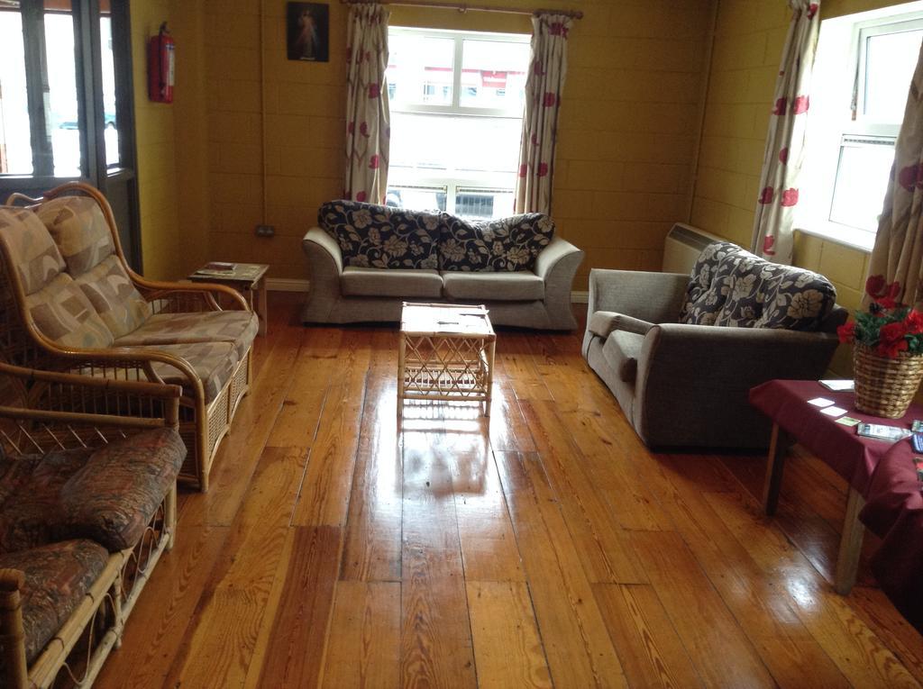 Tralee Holiday Lodge Guest Accommodation Dış mekan fotoğraf